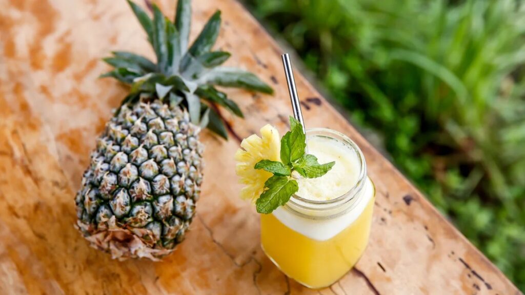 10 Amazing Health Benefits Of Drinking Pineapple Water