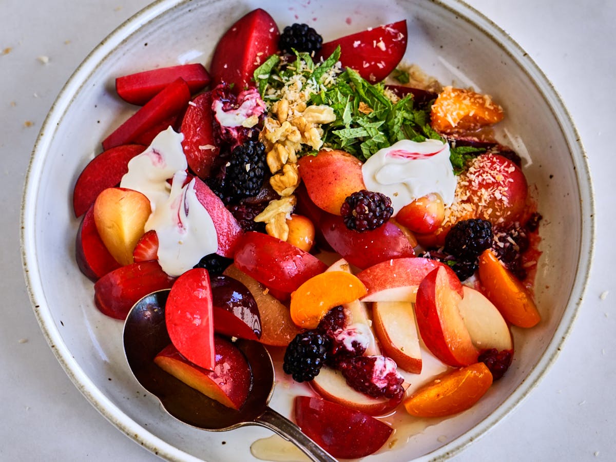 How To Make Delicious Fruit-Based Salads For Every Season?